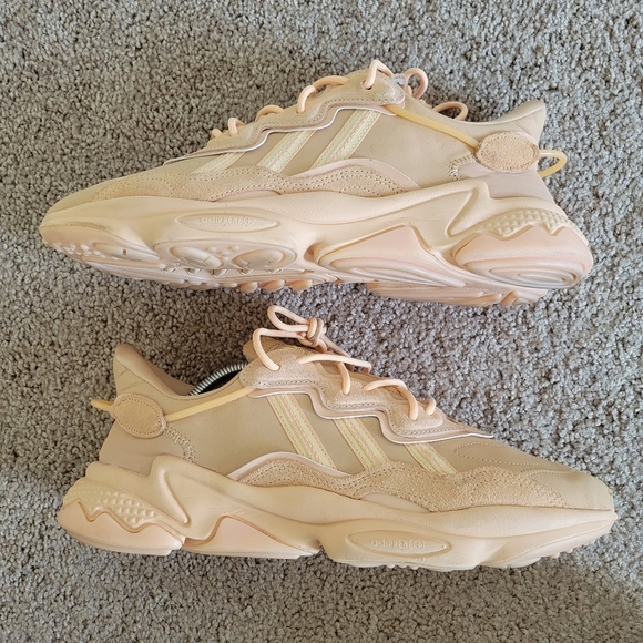 ADIDAS Men's Originals OZWEEGO Glow Orange FZ1962 Size 12 - Picture 7 of 14